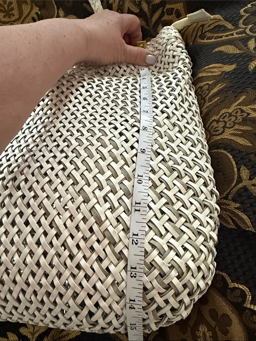 Cache Vintage Woven Leather Tote Bag in White and Silver - Picture 15 of 15